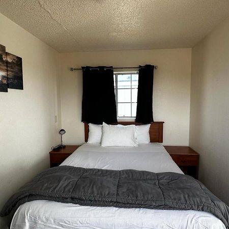 071B Private Studio Near Grand Canyon South Rim Sleeps 6- No Kitchen Валл Екстер'єр фото