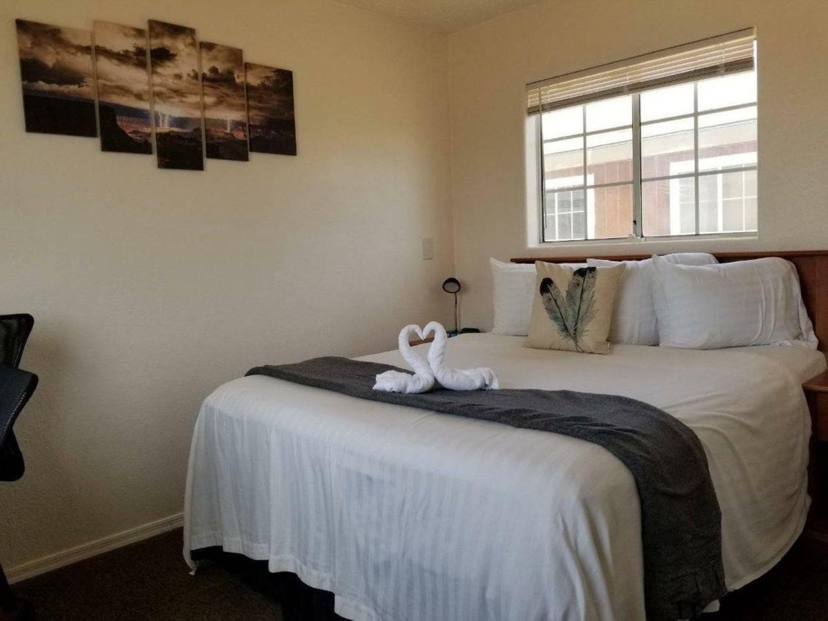 071B Private Studio Near Grand Canyon South Rim Sleeps 6- No Kitchen Валл Екстер'єр фото