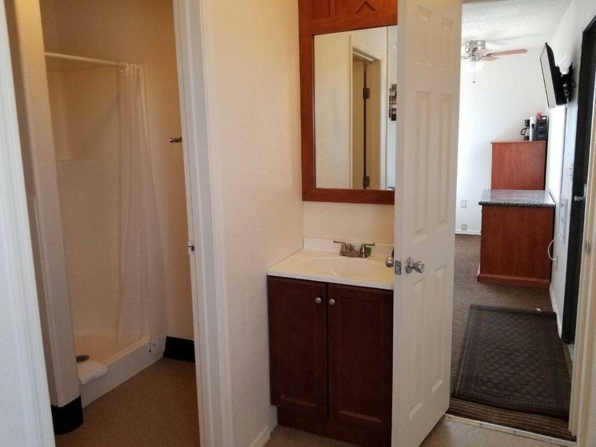 071B Private Studio Near Grand Canyon South Rim Sleeps 6- No Kitchen Валл Екстер'єр фото